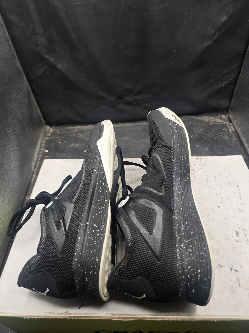 Men's Black Athletic Mesh Lace-Up Shoes